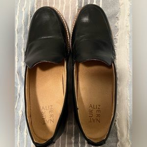 Black Naturalizer loafers